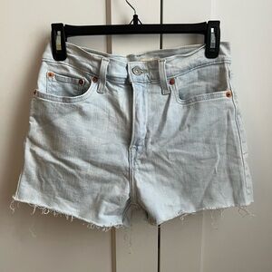 Levi’s Light Blue Denim Short High Rise Jean Short Size 27